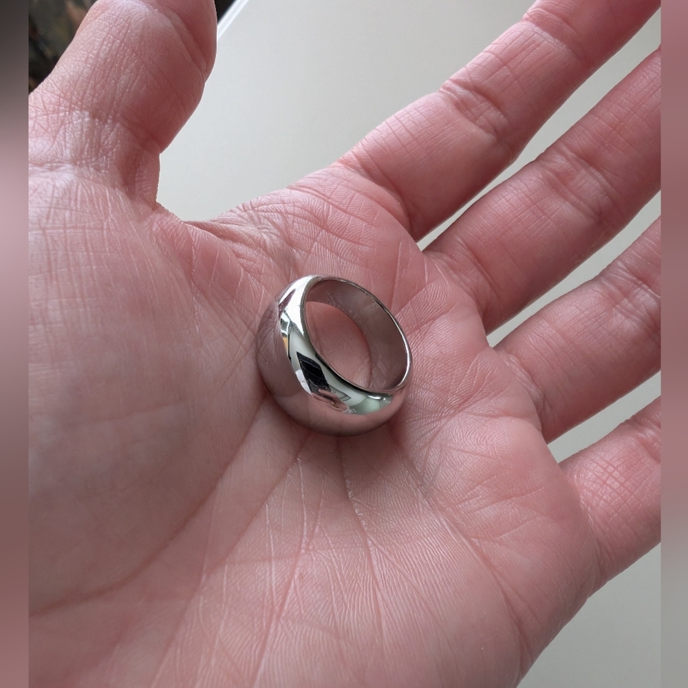 Silver Ring - Picture 6 of 7